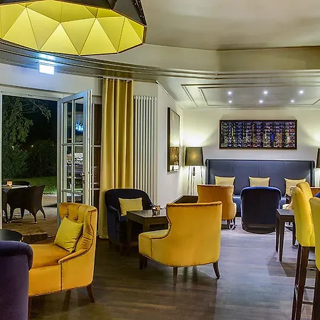 Dorint Parkhotel Szálloda