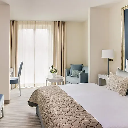 Dorint Parkhotel Szálloda Meißen