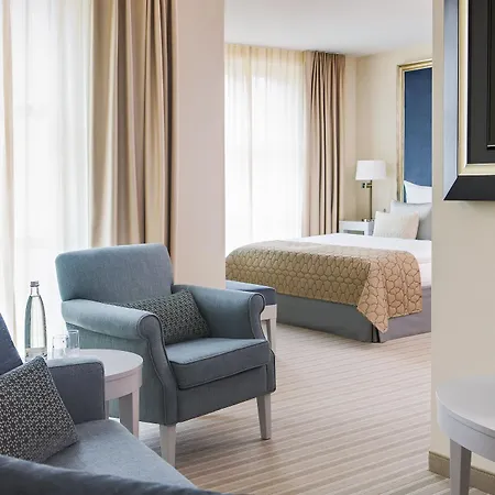 Dorint Parkhotel Szálloda