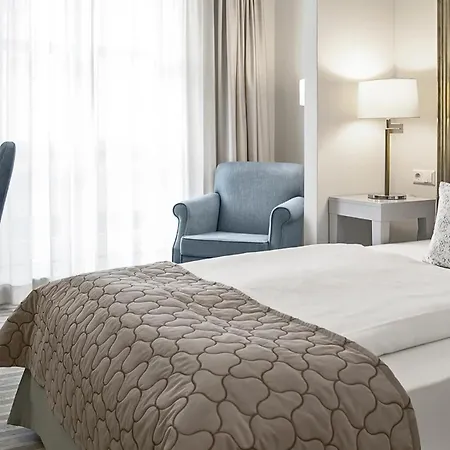 Dorint Parkhotel 4*