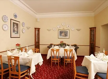 Dorint Parkhotel Szálloda