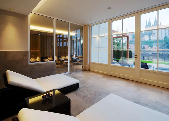 Dorint Parkhotel فندق